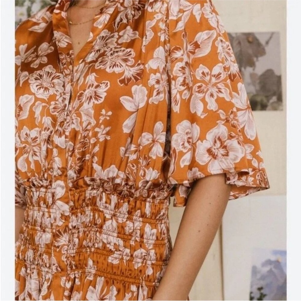 NEW BOHME Jaslyn Camel Floral Smocked Waist Flutter Sleeve Midi Dress S